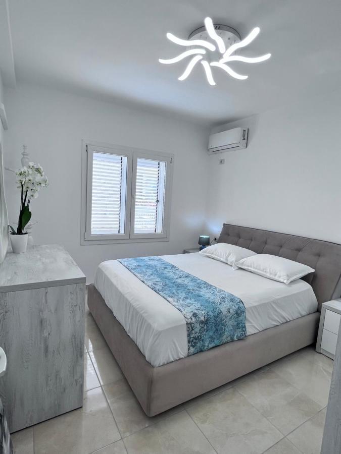 White Luxury Apartman Shkodra Kültér fotó