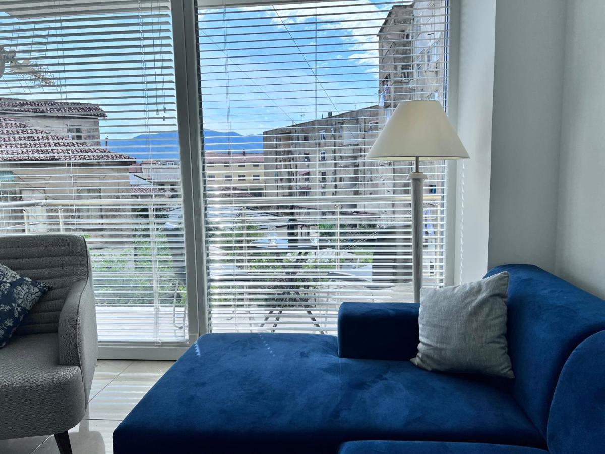 White Luxury Apartman Shkodra Kültér fotó